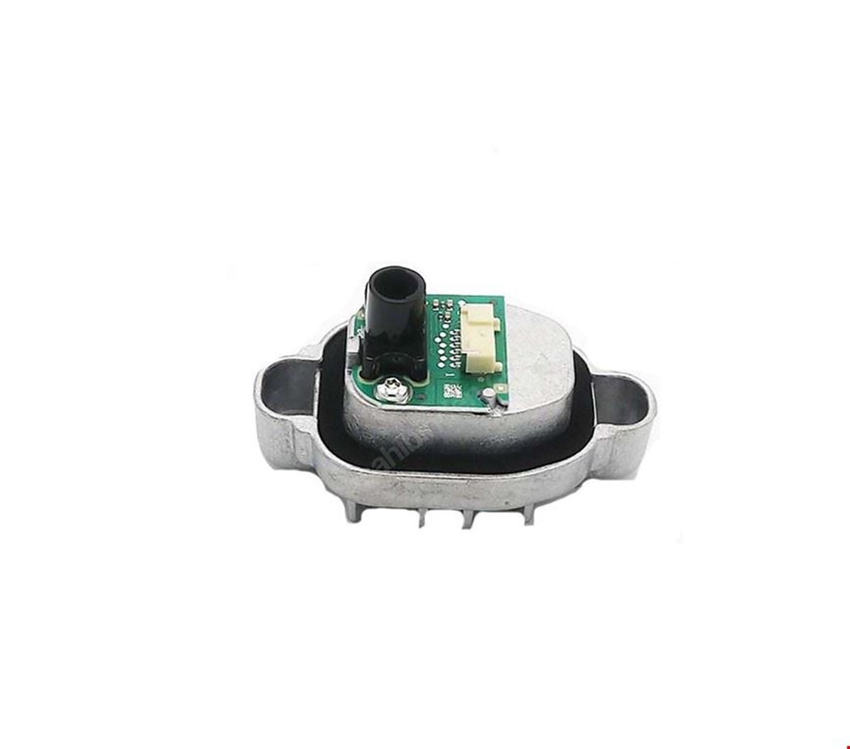 ÖN FAR LED MODÜLÜ F30 LCI 2015- resmi