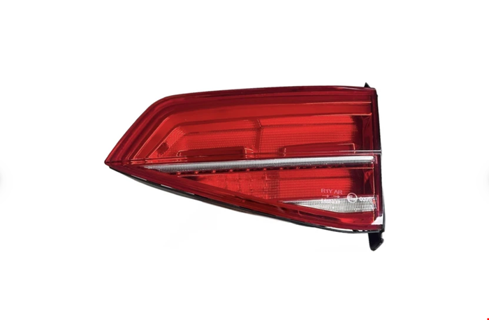 STOP LAMBASI İÇ SAĞ (LEDLİ) JETTA 2015- resmi